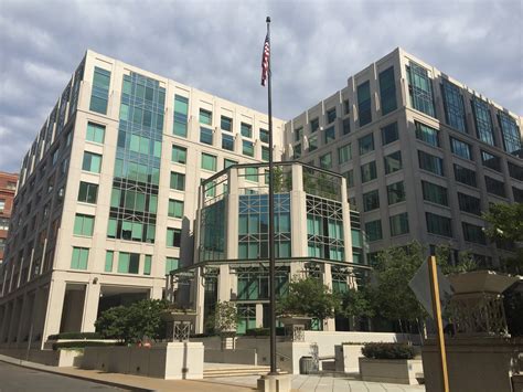 Walter Scheiber Center Public Administration Office for lease .